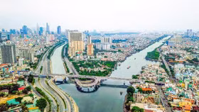 Thị trường bất động sản TP Hồ Chí Minh xuất hiện dấu hiệu lệch pha cung - cầu, phân khúc