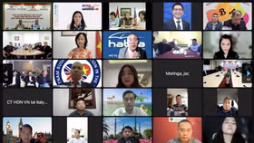 Tổ chức buổi gặp gỡ, kết nối mạng lưới doanh nhân kiều bào toàn cầu