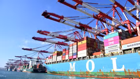 Chiến sự Nga-Ukraine sẽ ảnh hưởng nặng nề đến thương mại của Trung Quốc như thế nào?