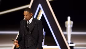 Will Smith bị cấm tham dự lễ trao giải Oscar trong 10 năm