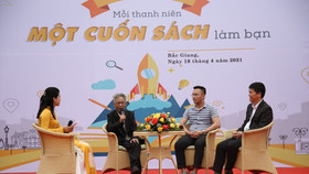 Ngày hội “Mỗi thanh niên một cuốn sách làm bạn” tại Bắc Giang