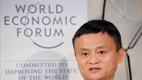 Tỷ phú Jack Ma rời khỏi vị trí thành viên hội đồng quản trị Softbank
