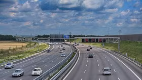 Trình Quốc hội 3 phương án đổi hình thức đầu tư cao tốc Bắc – Nam, Chính phủ vẫn ưu tiên đổi cả 8 dự án thành phần sang đầu tư công