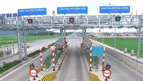 Gỡ khó cho thu phí tự động không dừng: Tăng trách nhiệm của ngành ngân hàng