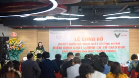 Đại học Trưng Vương nhận Chứng nhận kiểm định chất lượng giáo dục