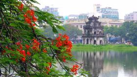 Hà Nội điều chỉnh kế hoạch kích cầu du lịch