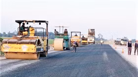 Vốn đầu tư công còn "tồn" đến 30%, Tổng cục Đường bộ lại ra văn bản thúc giục