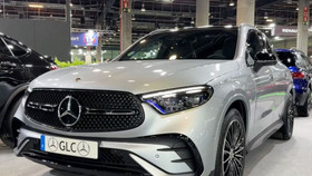 Bảng giá xe Mercedes-Benz tháng 5/2023: GLC ưu đãi cao nhất 317 triệu đồng