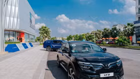 Ngày hội “Nhà xanh xe điện – Mở lối tương lai” tưng bừng tại Hà Nội, chuẩn bị “Nam tiến”