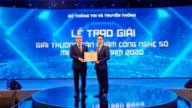 Hệ thống số hóa D-IONE của FSI lọt Top 10 Make in Vietnam - “Sản phẩm số xuất sắc”