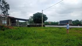 Hà Tĩnh: Một người dân hơn 15 năm “cõng” đơn đi đòi đất