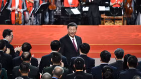 Chủ tịch TQ Tập Cận Bình: Trung Quốc phải giữ vững trật tự kinh tế, xã hội trong cuộc chiến chống lại covid-19