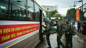 Nhật ký chống dịch Covid-19: “Anh cứ đi đi, ở nhà đã có em lo”