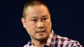 "Triệu phú bán giày" Tony Hsieh qua đời ở tuổi 46