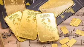 Giá vàng thế giới và trong nước đồng loạt giảm mạnh