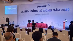 Đại hội cổ đông của Eximbank tiếp tục... bất thành
