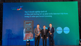 Huawei Việt Nam nhận giải Top 5 Doanh nghiệp Quốc tế có tầm ảnh hưởng tới sự phát triển Internet Việt Nam