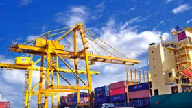 Hai điều doanh nghiệp Việt cần chú ý trong vòng xoáy căng thẳng thương mại Mỹ - Trung