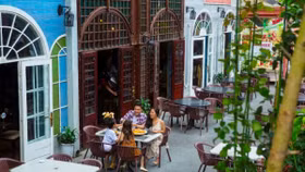 Có những nhà hàng vô cùng đặc biệt trên đỉnh Bà Nà, bạn đã thử chưa?