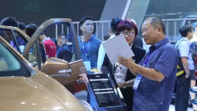 Thị trường ôtô phổ thông - “sân chơi” của xe nội và ASEAN