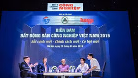 Tại sao không nên chia cắt KCN và Đô thị - Dịch vụ?