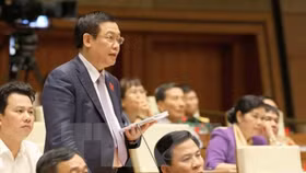Phó Thủ tướng: "Chính phủ nói không với việc xin tăng trần nợ công"