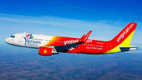 Cổ phiếu Vietjet quay đầu giảm liên tiếp sau "sự cố" bikini