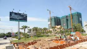 Hạ nhiệt “cơn sốt” đất nền, TP.HCM siết chặt việc tách thửa