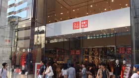 UNIQLO tuyển dụng, sẽ mở cửa hàng tại Việt Nam vào mùa thu 2019