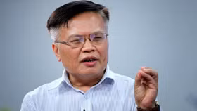 "Phải có thị trường cạnh tranh để nông dân cũng là một nghề"
