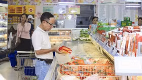 Doanh nghiệp Việt bị 'chơi xấu' ở nước ngoài xử lý thế nào?