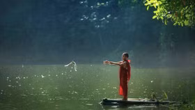 13 nguyên tắc của cuộc sống: Hiểu được một nửa cũng đủ giúp bạn an nhiên tự tại vượt qua mọi nghịch cảnh