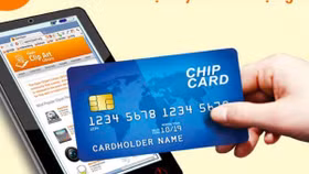 Lo ngại trước làn sóng ví điện tử “bán mình”