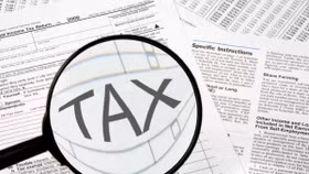 Gánh nặng thuế phí đẩy doanh nghiệp rơi vào thế kẹt?