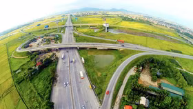 Công khai số liệu các bộ ngành, địa phương giải ngân chậm vốn vay nước ngoài