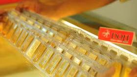 Giá vàng hôm nay 3/5: Tăng trở lại