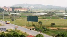 Yêu cầu Hà Nội xử lý hàng nghìn ha đất bỏ hoang ở Mê Linh