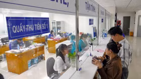 Khi giá điện 'đè' người tiêu dùng