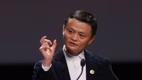 Bài học từ lần khởi nghiệp đầu tiên của tỷ phú Jack Ma