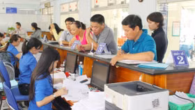 Khu vực nhà nước thừa 57.000 biên chế