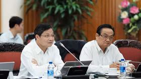 Tổ tư vấn kinh tế được Thủ tướng giao nhiệm vụ phản biện