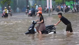 Ảnh hưởng bão số 6, Hà Nội nguy cơ ngập