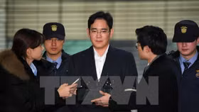 Phó Chủ tịch Tập đoàn Samsung có nguy cơ nhận án phạt 12 năm tù