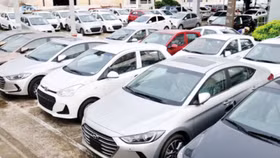 Bảo hộ ngành ô tô, dân chịu thiệt