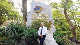 Gió, mưa và hoa ưu đàm & cuộc đời doanh nhân