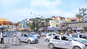 Bộ GTVT muốn Grab, FastGo… phải đăng ký doanh nghiệp vận tải