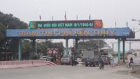 Sẽ miễn phí qua cầu Bến Thủy I với người dân địa phương