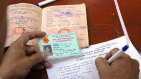 Chính phủ "thúc" sớm triển khai việc bỏ hộ khẩu