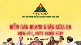 Gần 200 đại biểu tham dự “Diễn đàn Doanh nhân mùa Hạ - liên kết, phát triển 2017"