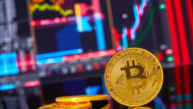 Giá Bitcoin hôm nay 16/7: Chờ đợi diễn biến mới từ Hoa Kỳ